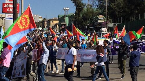 hoa-politicalscene.com/political-section.html - Political Section: Eritrean People protest in Addis Ababa allowed by the Ethiopian authorities.